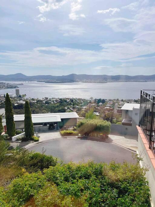 Villa Millions View - Hobart Sandy Bay Exterior foto